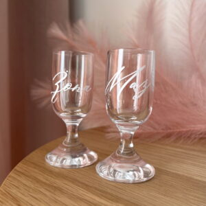 Kieliszki ślubne do wódki 20 ml 2 szt Kieliszki ślubne do wódki 20 ml 2 szt