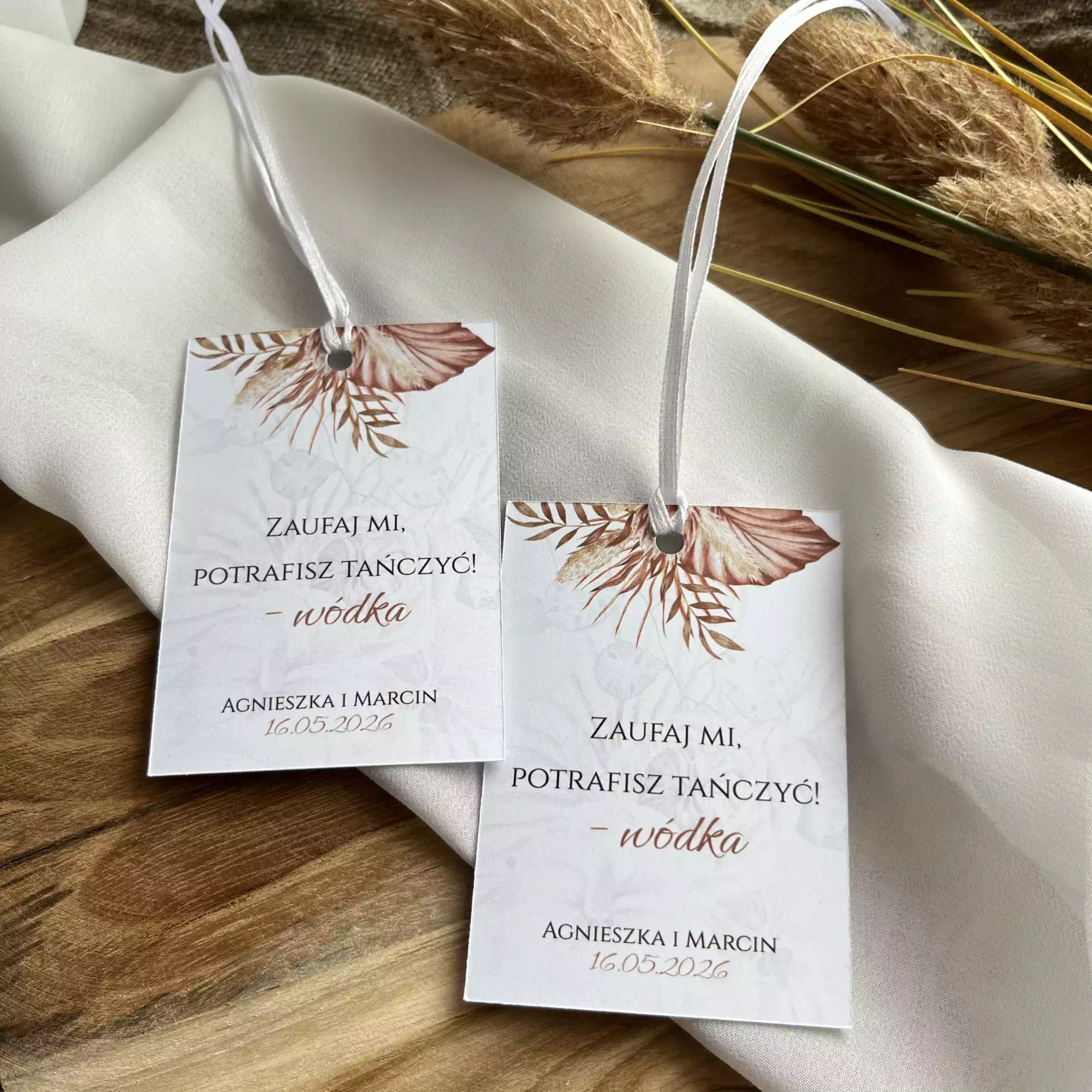 Zawieszka na butelkę weselną Boho 2 Zawieszka na butelkę weselną Boho 2